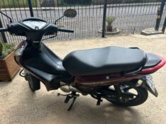 HONDA BIZ 125 EX 2011/2012 LAVENDA VEÍCULOS ARROIO DO MEIO / Carros no Vale