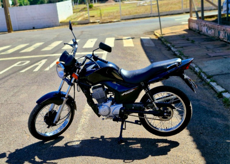 HONDA MOTOS CG 150 FAN ESI 2010/2010 CRUZEIRO MULTIMARCAS CRUZEIRO DO SUL / Carros no Vale HONDA MOTOS CG 150 FAN ESI 2010/2010 CRUZEIRO MULTIMARCAS CRUZEIRO DO SUL / Carros no Vale
