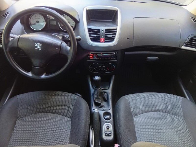 PEUGEOT 207 1.4/XR 2011/2012 ALTERNATIVA VEÍCULOS LAJEADO / Carros no Vale