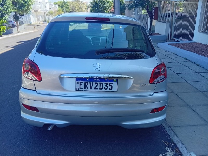 PEUGEOT 207 1.4/XR 2011/2012 ALTERNATIVA VEÍCULOS LAJEADO / Carros no Vale