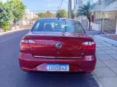 VOLKSWAGEN VOYAGE HIGHLINE 1.6 2013/2014 ALTERNATIVA VEÍCULOS LAJEADO / Carros no Vale