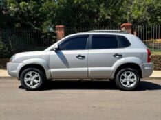 HYUNDAI TUCSON 2.0 2010/2010 STOPCAR MULTIMARCAS ESTRELA / Carros no Vale