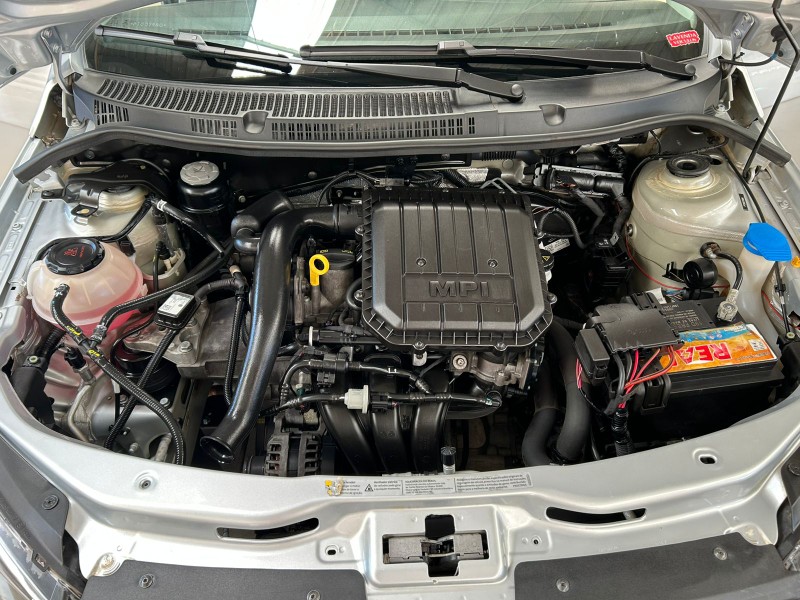 VOLKSWAGEN GOL 1.0 MPI 2022/2023 LAVENDA VEÍCULOS ARROIO DO MEIO / Carros no Vale