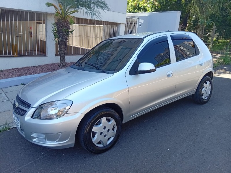 CHEVROLET CELTA 1.0 LT 2013/2013 ALTERNATIVA VEÍCULOS LAJEADO / Carros no Vale