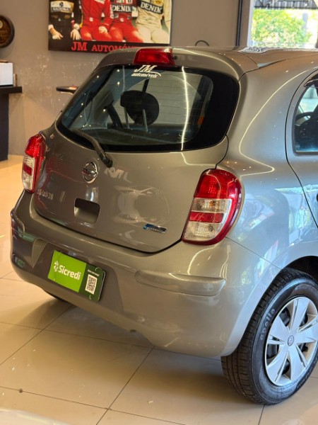 NISSAN MARCH 1.6 S 2011/2012 JM AUTOMÓVEIS VENÂNCIO AIRES / Carros no Vale