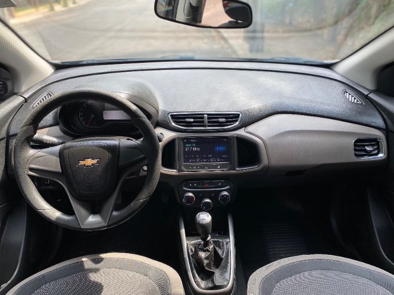 CHEVROLET PRISMA LT 1.0 2013/2014 ESTAÇÃO DO CARRO ESTRELA / Carros no Vale