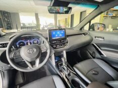 TOYOTA COROLLA CROSS XRE 2025/2025 JOÃO CARROS MULTIMARCAS GUAPORÉ / Carros no Vale