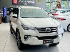 TOYOTA HILUX SW4 2.8 SRX 4X4 16V 2020/2020 JOÃO CARROS MULTIMARCAS GUAPORÉ / Carros no Vale