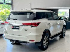 TOYOTA HILUX SW4 2.8 SRX 4X4 16V 2020/2020 JOÃO CARROS MULTIMARCAS GUAPORÉ / Carros no Vale