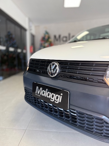 VOLKSWAGEN SAVEIRO 1.6 MSI ROBUST CD 8V FLEX 2P MANUAL 2021/2021 MALAGGI VEÍCULOS ENCANTADO / Carros no Vale