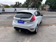 FORD FIESTA 1.5 16V FLEX MEC. 5P 2014/2014 LS MULTIMARCAS VENÂNCIO AIRES / Carros no Vale