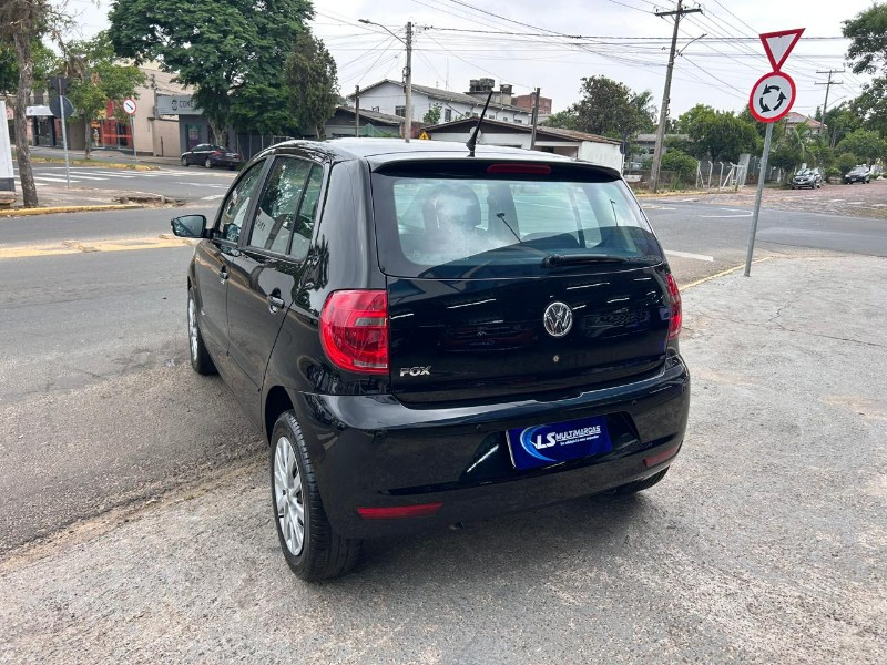 VOLKSWAGEN FOX 1.0 MI TOTAL FLEX 8V 5P 2013/2013 LS MULTIMARCAS VENÂNCIO AIRES / Carros no Vale