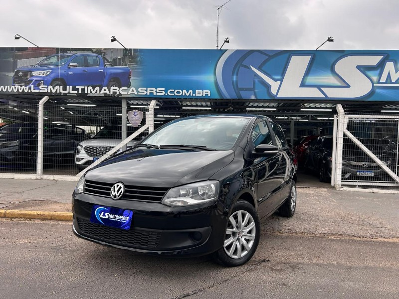 VOLKSWAGEN FOX 1.0 MI TOTAL FLEX 8V 5P 2013/2013 LS MULTIMARCAS VENÂNCIO AIRES / Carros no Vale