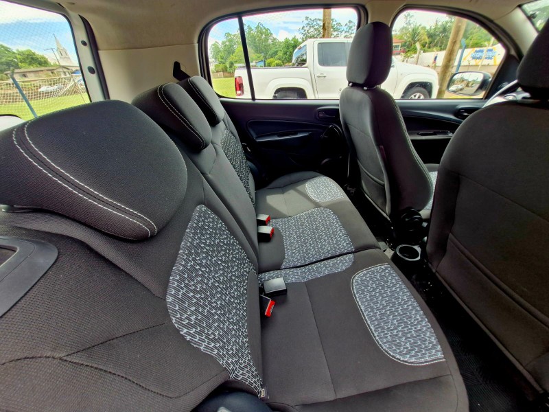 FIAT UNO 1.0 ATTRACTIVE 8V 2021/2021 CRUZEIRO MULTIMARCAS CRUZEIRO DO SUL / Carros no Vale