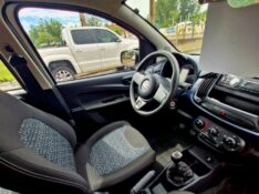 FIAT UNO 1.0 ATTRACTIVE 8V 2021/2021 CRUZEIRO MULTIMARCAS CRUZEIRO DO SUL / Carros no Vale