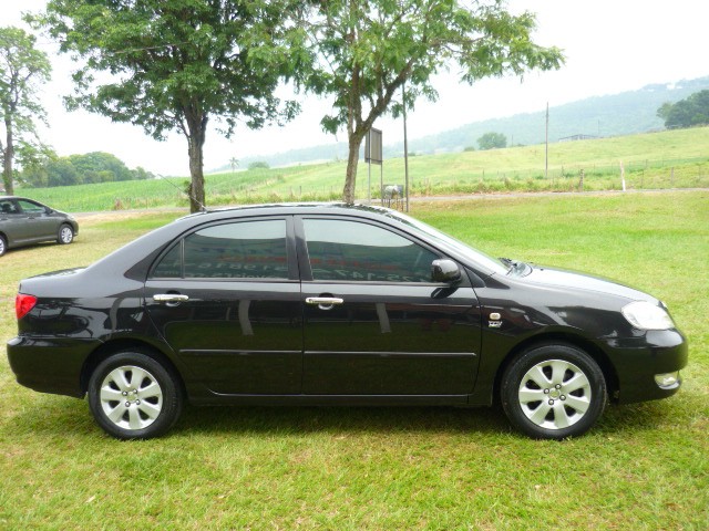 TOYOTA COROLLA 1.8 XEI 16V FLEX 4P AUTOMÁTICO 2007/2008 PREMIUM AUTOMÓVEIS ARROIO DO MEIO / Carros no Vale