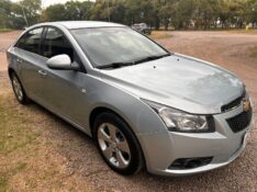 CHEVROLET CRUZE LT 1.8 /2012 MENEGHINI VEÍCULOS ARROIO DO MEIO / Carros no Vale