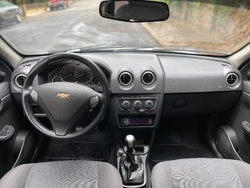 CHEVROLET CELTA LT 1.0 2014/2015 ESTAÇÃO DO CARRO ESTRELA / Carros no Vale