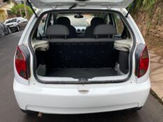 CHEVROLET CELTA LT 1.0 2014/2015 ESTAÇÃO DO CARRO ESTRELA / Carros no Vale