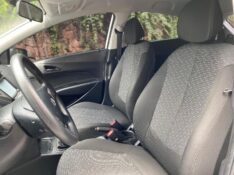 HYUNDAI HB20 1.0 COMFORT 2016/2017 ESTAÇÃO DO CARRO ESTRELA / Carros no Vale