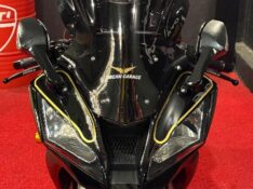 KAWASAKI ZX 10 R NINJA /2011 EXCLUSIVO VEÍCULOS SANTA CRUZ DO SUL / Carros no Vale