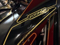 KAWASAKI ZX 10 R NINJA /2011 EXCLUSIVO VEÍCULOS SANTA CRUZ DO SUL / Carros no Vale