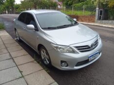 TOYOTA COROLLA 1.8 GLI 2012/2013 ALTERNATIVA VEÍCULOS LAJEADO / Carros no Vale