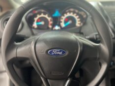 FORD FIESTA 1.5 SE HATCH 16V 2015/2015 TIAGO AUTOMÓVEIS VENÂNCIO AIRES / Carros no Vale