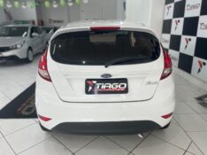 FORD FIESTA 1.5 SE HATCH 16V 2015/2015 TIAGO AUTOMÓVEIS VENÂNCIO AIRES / Carros no Vale