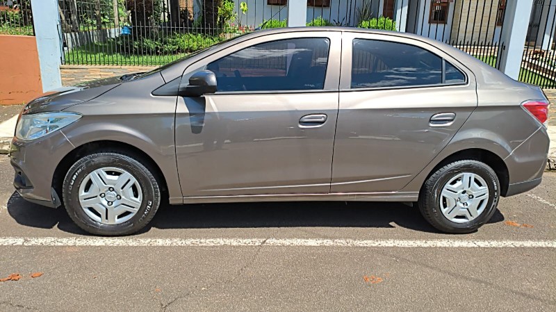 CHEVROLET PRISMA 1.0 MT LT 2013/2013 ADRIANO VEÍCULOS CRUZEIRO DO SUL / Carros no Vale