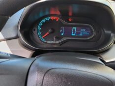 CHEVROLET PRISMA 1.0 MT LT 2013/2013 ADRIANO VEÍCULOS CRUZEIRO DO SUL / Carros no Vale