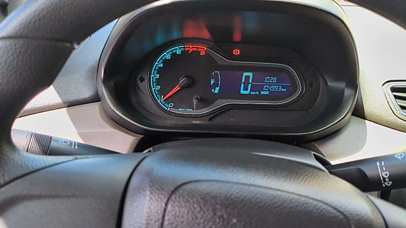 CHEVROLET PRISMA 1.0 MT LT 2013/2013 ADRIANO VEÍCULOS CRUZEIRO DO SUL / Carros no Vale