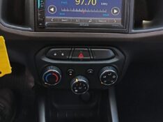 CHEVROLET PRISMA 1.0 MT LT 2013/2013 ADRIANO VEÍCULOS CRUZEIRO DO SUL / Carros no Vale