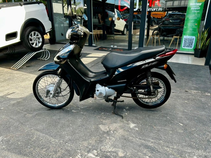 HONDA MOTOS BIZ 125 KS /2011 AR MULTIMARCAS VENÂNCIO AIRES / Carros no Vale