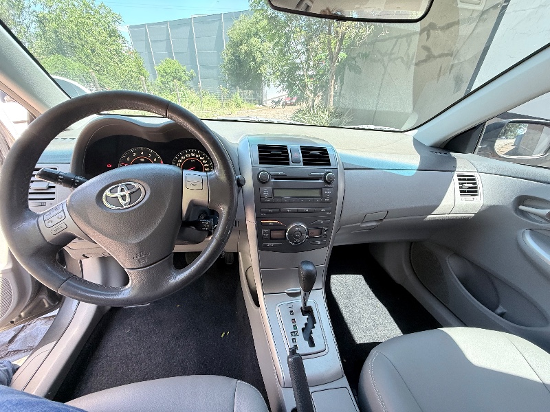 TOYOTA COROLLA 1.8 XEI 16V GASOLINA 4P AUTOMÁTICO 2010/2010 ELY AUTOMÓVEIS LAJEADO / Carros no Vale