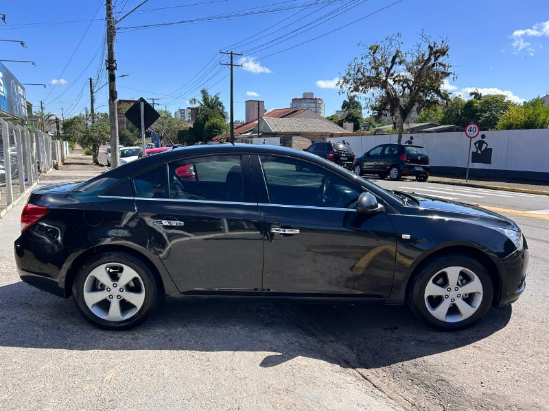 CHEVROLET CRUZE LT 1.8 16V FLEXPOWER 4P AUT. 2012/2012 LS MULTIMARCAS VENÂNCIO AIRES / Carros no Vale CHEVROLET CRUZE LT 1.8 16V FLEXPOWER 4P AUT. 2012/2012 LS MULTIMARCAS VENÂNCIO AIRES / Carros no Vale