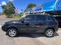 HYUNDAI TUCSON 2.0 16V AUT. 2009/2009 LS MULTIMARCAS VENÂNCIO AIRES / Carros no Vale