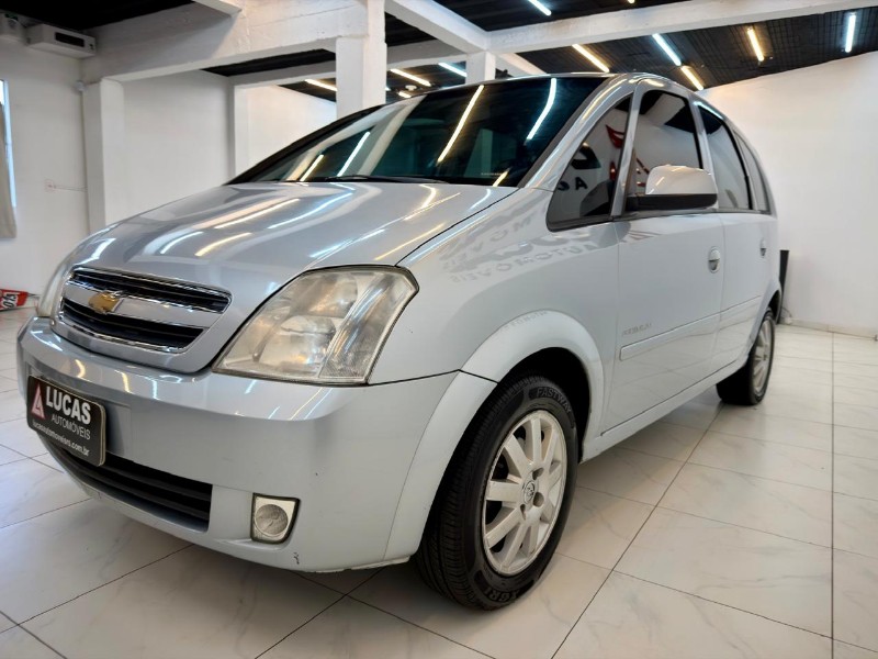 CHEVROLET MERIVA 1.8 MPFI PREMIUM 8V 2010/2010 LUCAS AUTOMÓVEIS BOM RETIRO DO SUL / Carros no Vale