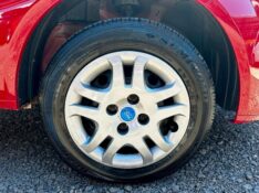 FORD FIESTA 1.0 /2014 AR MULTIMARCAS VENÂNCIO AIRES / Carros no Vale