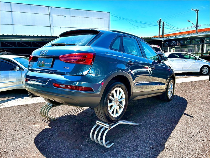 AUDI Q3 1.4 TFSI /2017 AR MULTIMARCAS VENÂNCIO AIRES / Carros no Vale
