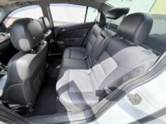 CHEVROLET VECTRA 2.4 ELITE 16V 2006/2006 ELY AUTOMÓVEIS LAJEADO / Carros no Vale