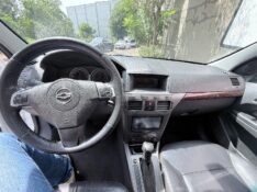 CHEVROLET VECTRA 2.4 ELITE 16V 2006/2006 ELY AUTOMÓVEIS LAJEADO / Carros no Vale