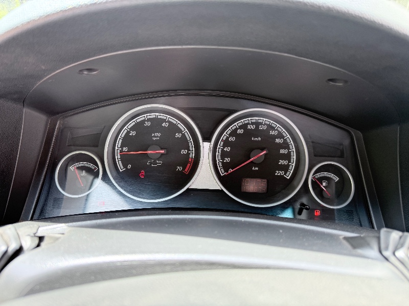 CHEVROLET VECTRA 2.4 ELITE 16V 2006/2006 ELY AUTOMÓVEIS LAJEADO / Carros no Vale