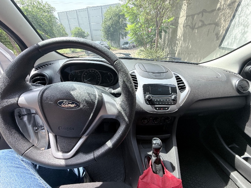 FORD KA 1.0 SE 2020/2020 ELY AUTOMÓVEIS LAJEADO / Carros no Vale