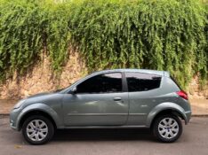 FORD KA 1.0 FLEX 2010/2011 ESTAÇÃO DO CARRO ESTRELA / Carros no Vale