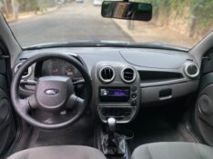 FORD KA 1.0 FLEX 2010/2011 ESTAÇÃO DO CARRO ESTRELA / Carros no Vale