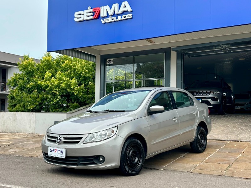 VOLKSWAGEN VOYAGE TREND 1.0 2013/2013 SÉTIMA VEÍCULOS GUAPORÉ / Carros no Vale