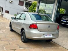 VOLKSWAGEN VOYAGE TREND 1.0 2013/2013 SÉTIMA VEÍCULOS GUAPORÉ / Carros no Vale