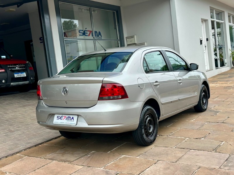 VOLKSWAGEN VOYAGE TREND 1.0 2013/2013 SÉTIMA VEÍCULOS GUAPORÉ / Carros no Vale