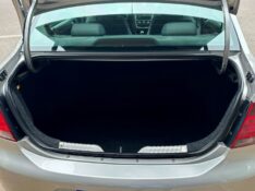 VOLKSWAGEN VOYAGE TREND 1.0 2013/2013 SÉTIMA VEÍCULOS GUAPORÉ / Carros no Vale